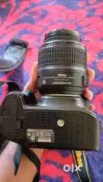 NIKON 5200D