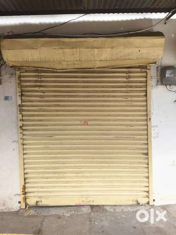 Shop for rent