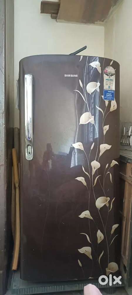 Samsung refrigerator brown colour