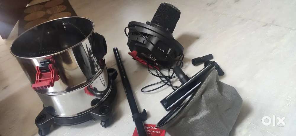 Brand-new Vacuum Cleaner wet and dry — Unused (Received as Gift)