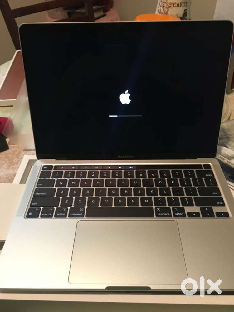 Apple macbook pro 2021