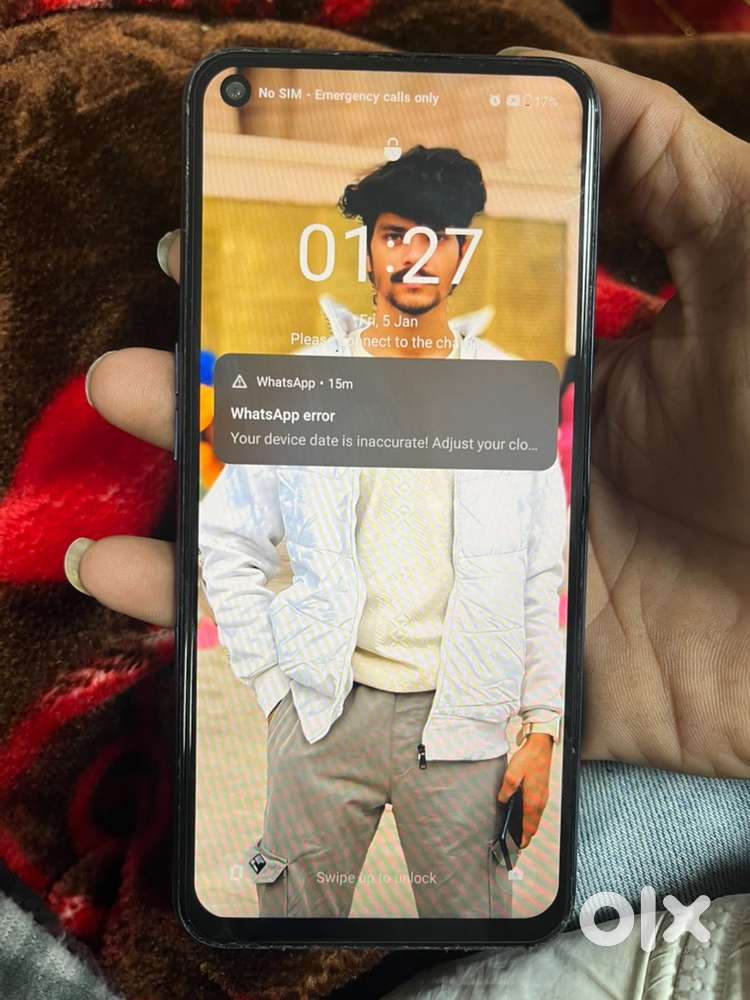 Phone mein koi Dikka nahin Hai Baaki Sam Mast Hai 5G hai 6 GB  128 GB