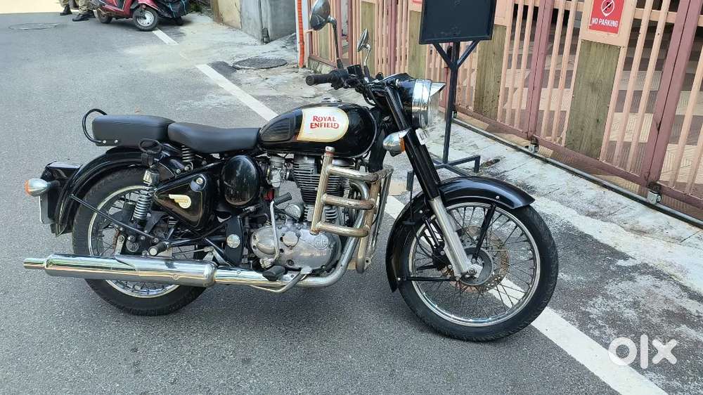 Royal Enfield Classic Single owner