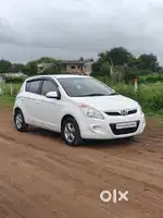 Hyundai i20 2010-2012 1.2 Sportz, 2012, Petrol