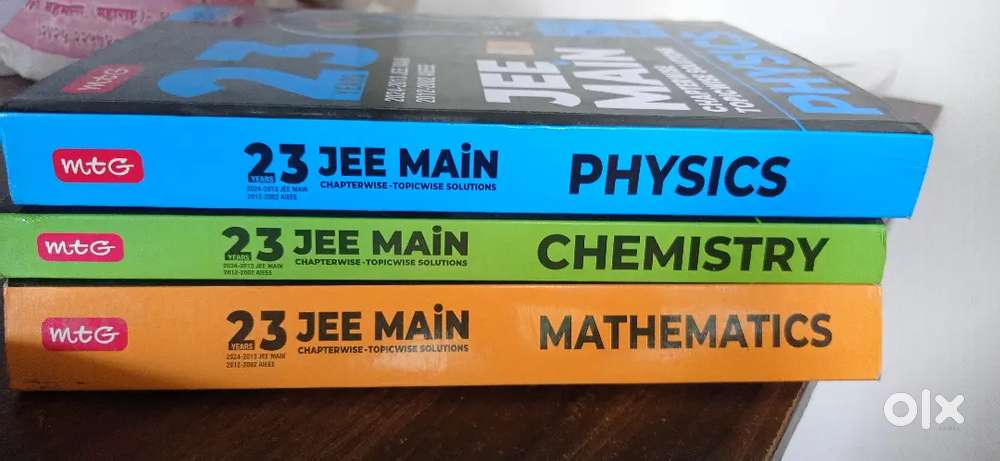 Jee mains previous year questions(pyq) books