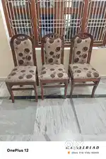 Dinning table (6 seater)