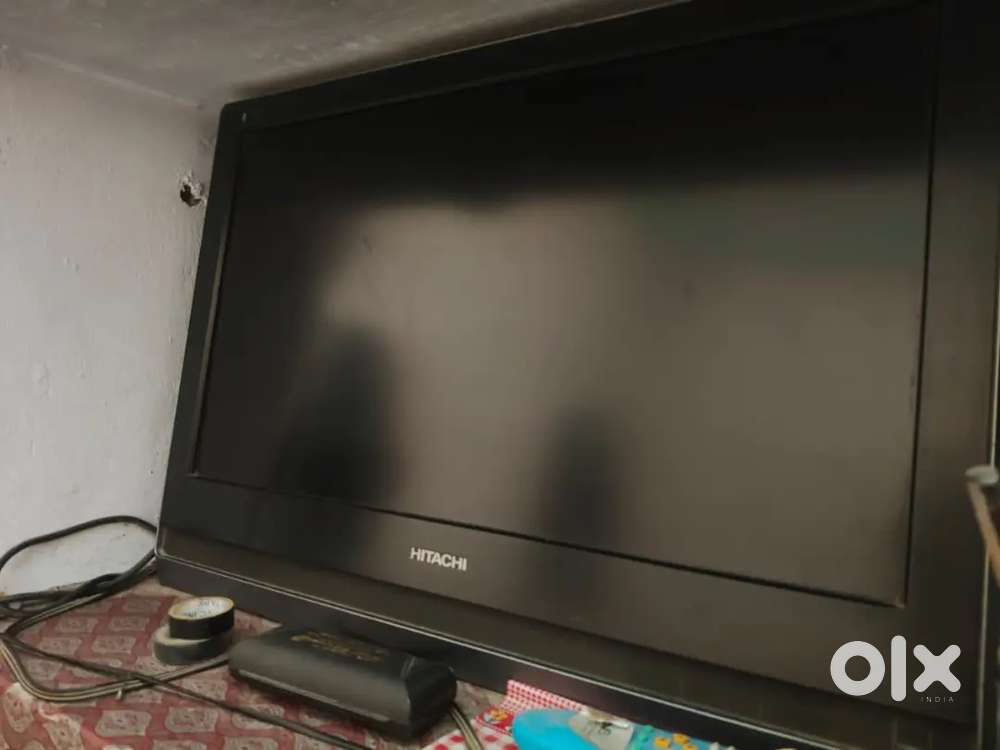 Hitachi 26” LCD TV  HDMI  Fully Working