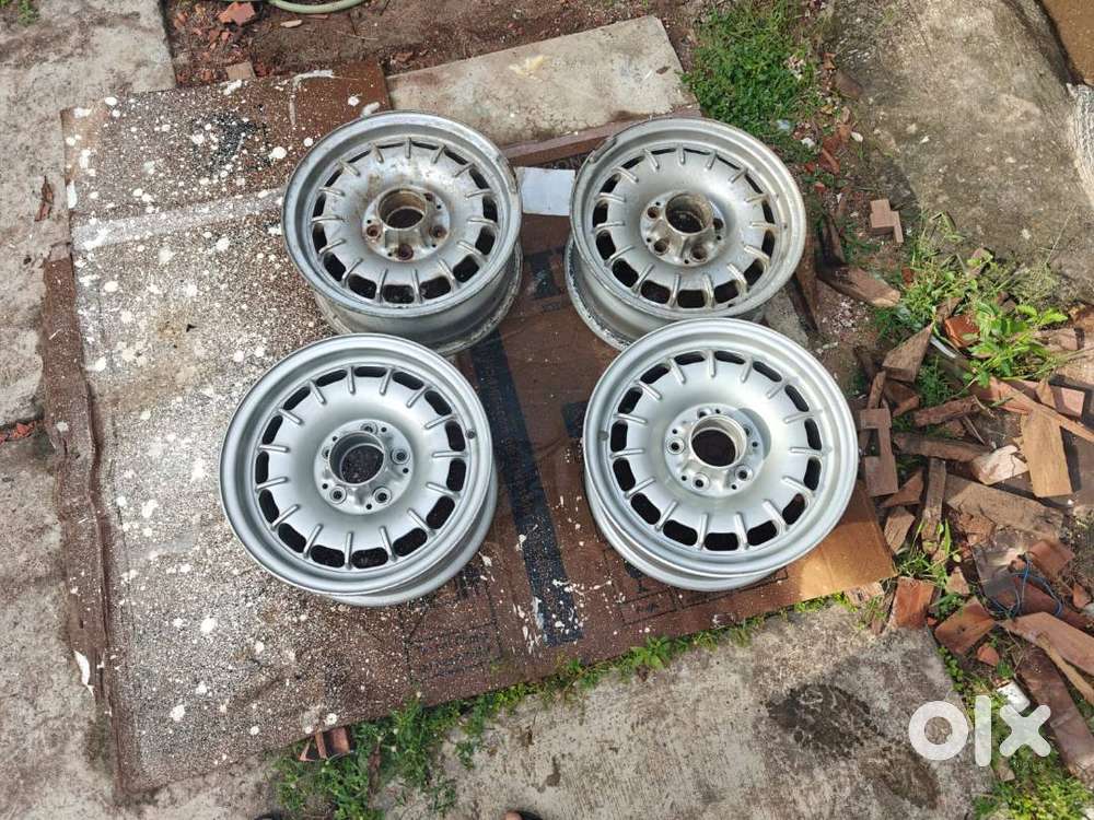 Benz W123 -14 Alloys -4 nos - MEXICAN HAT