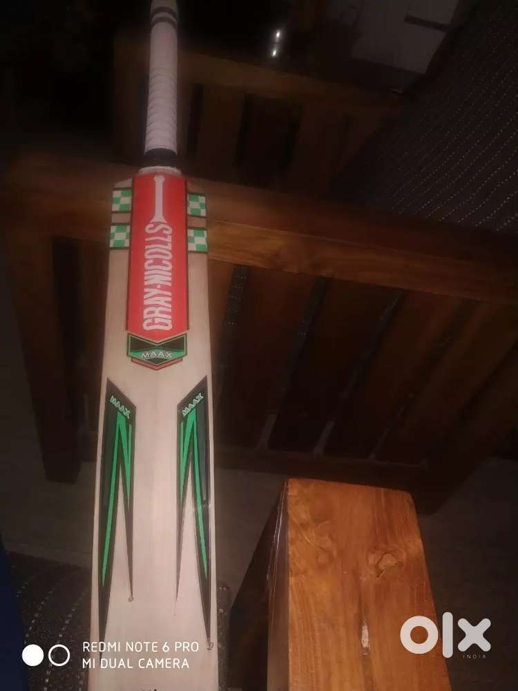 Gray Nicolls english willow bat new seasoned