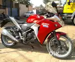 250 cbr 250 nin abs for sale low run  gud looking single owner