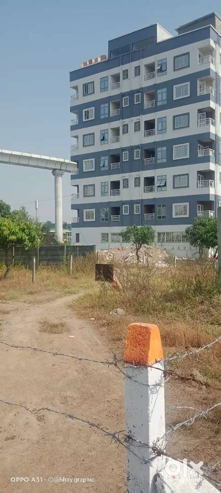 Open plot near Wipro hinjawdi, 2 metro sub-stations near to that plot.