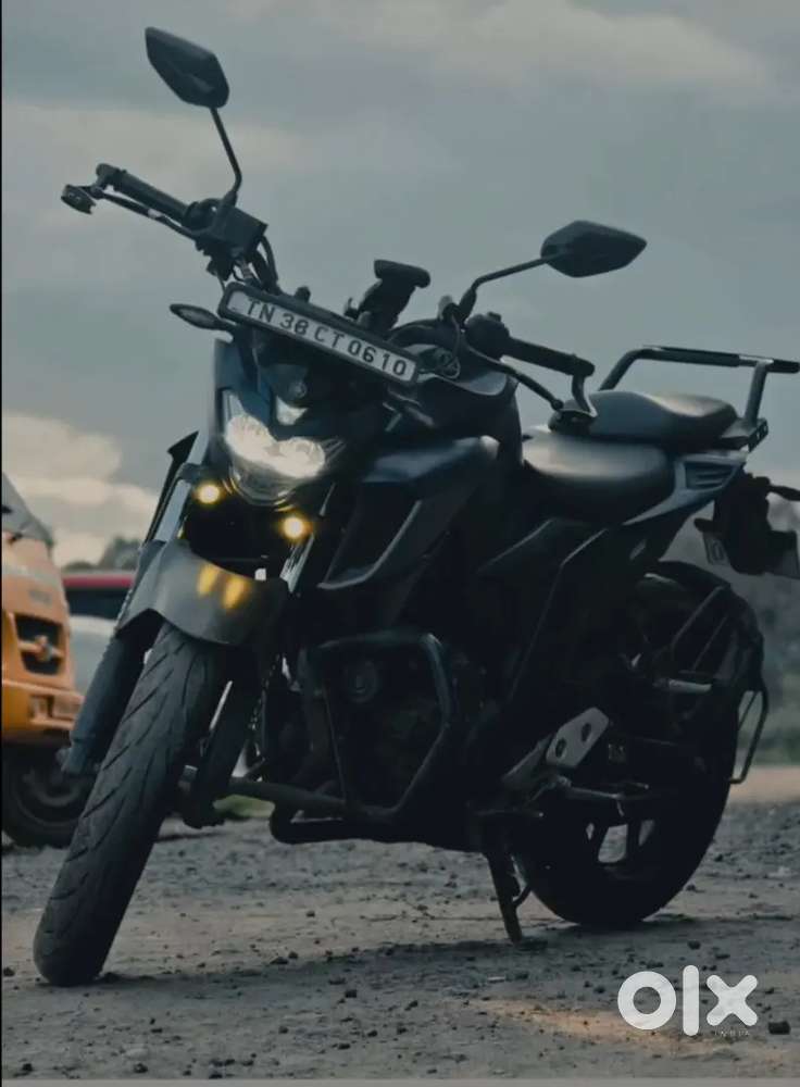 Good condition fz 250 with touring setup