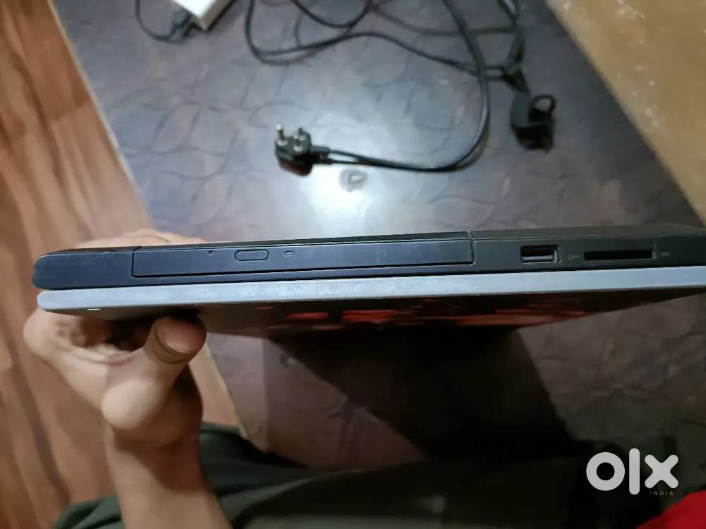 Dell big screen laptop