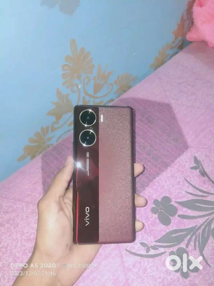 Vivo v29e 1yrs old