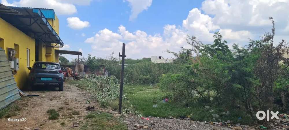 Bus stand main road just 100 feet only.