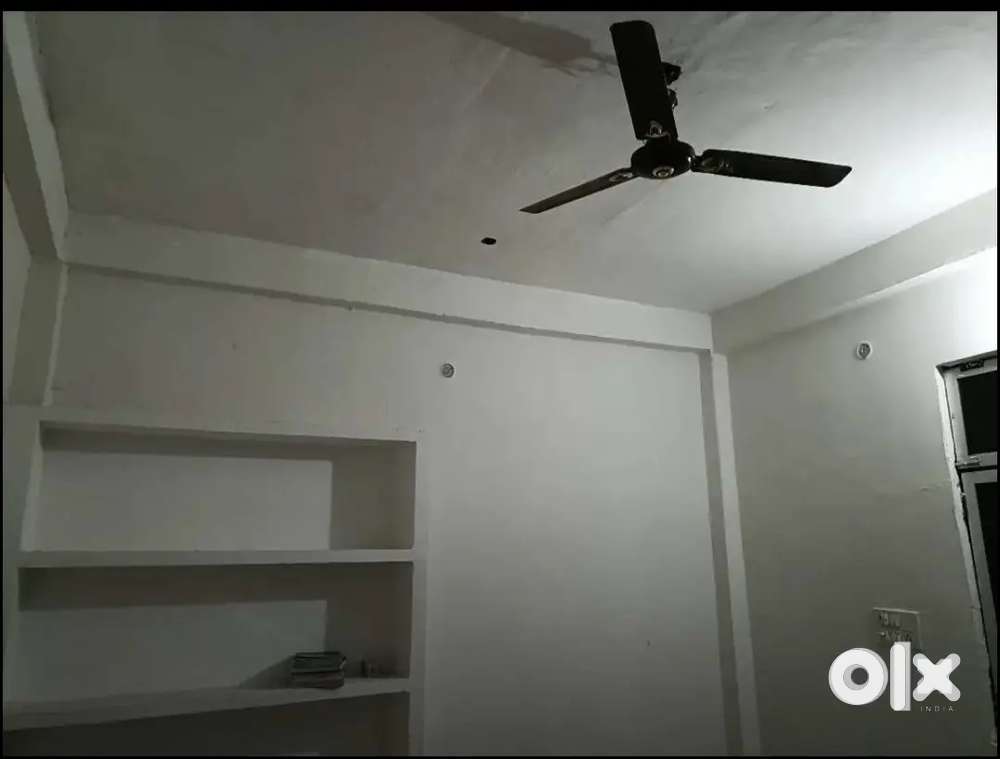 Room for rent in pleasant location