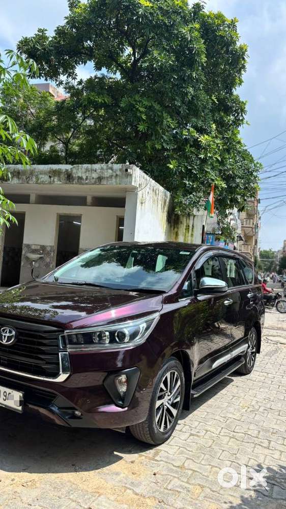 Toyota Innova Crysta 2.4 Z 7 STR, 2022, Diesel