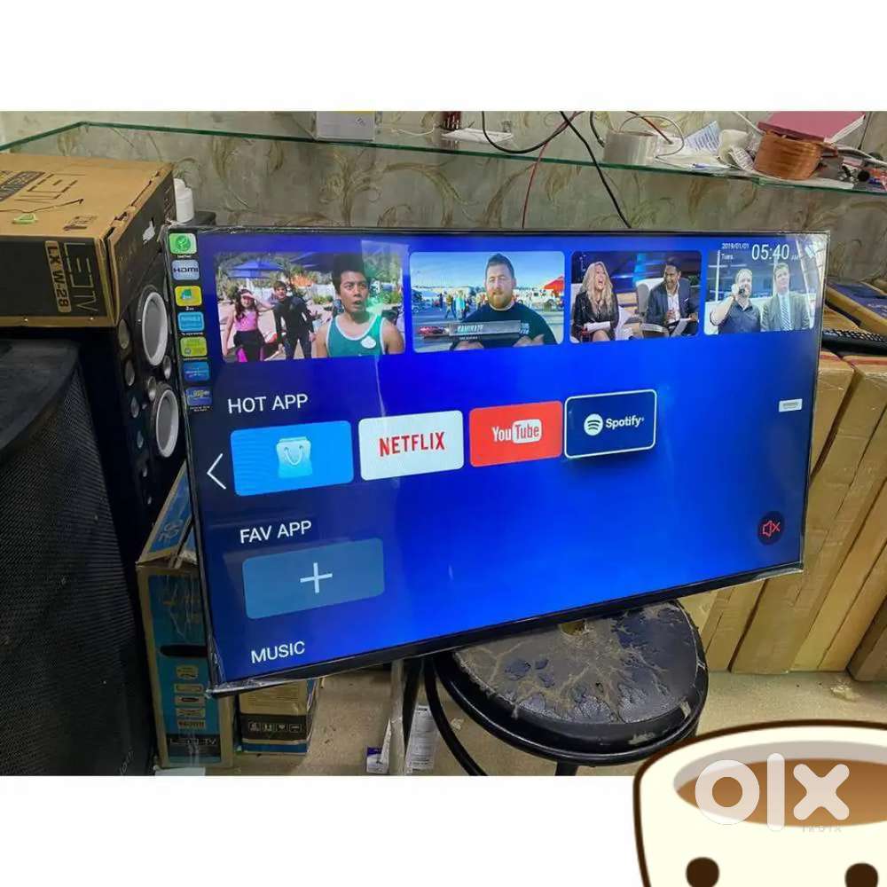 45 Android Smart led tv frameless 11500 & 32 Smart led tv 7500