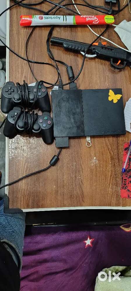 Ps 2 game  with 2 remot