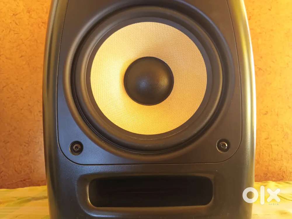 Studio monitor KRK VXT 8