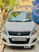 Maruti Suzuki Wagon R 2017 Petrol Well Maintained