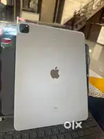 Ipad Pro 12.9 inch 5th gen 128gb