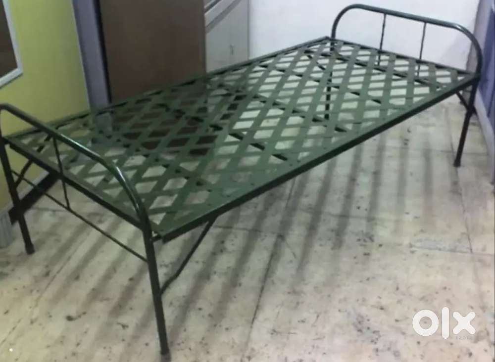 Iron cot single foldable military colour