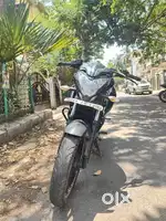Bajaj pulsar ns 200
