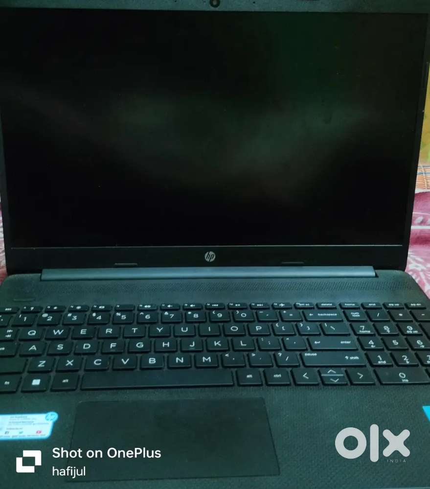 Hp laptop 8gbRam (512rom) only 1year and 3year warranty