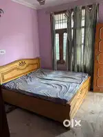 1 room available in  3BHK independent furnished flat - male only