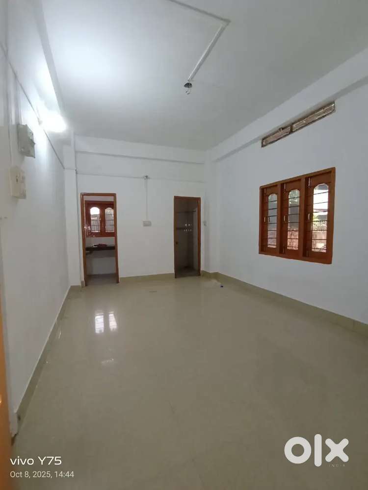 1,2,3 Independent room kitchen attached bathroom available in guwahati