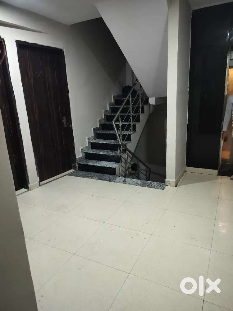 Luxury apartment fully furnished rooms dwarka sector 7