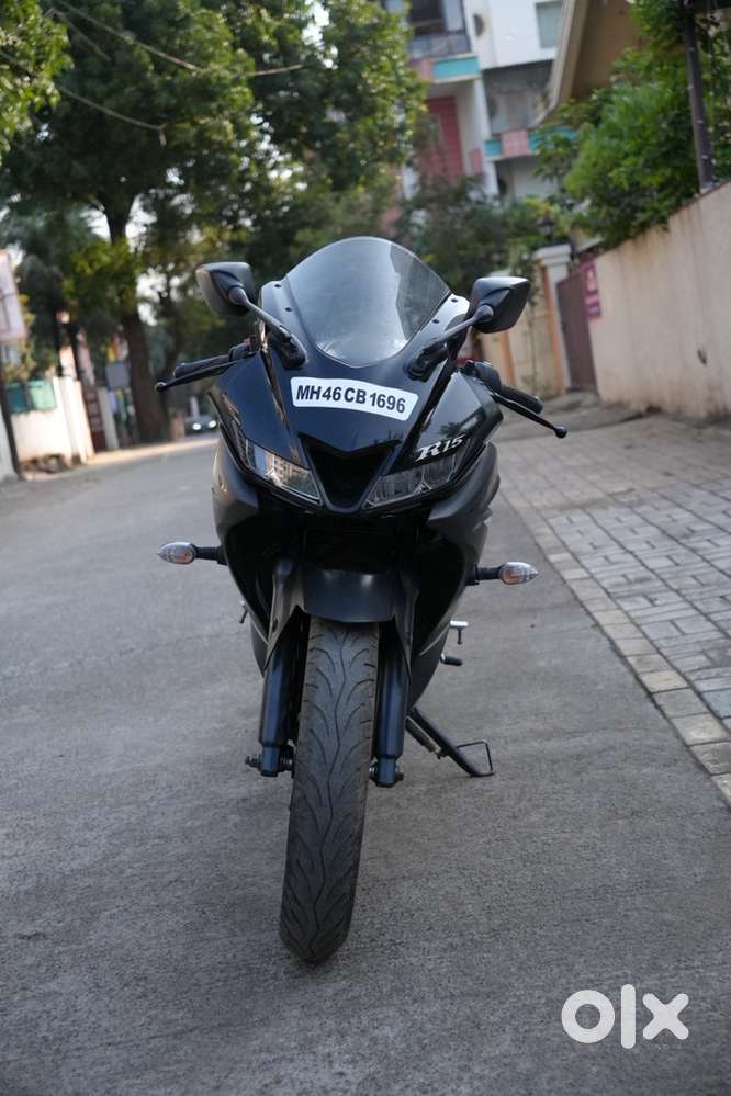 R15 V3 Dark Night Edition