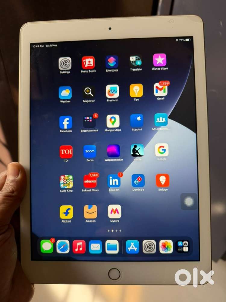 Apple IPad 9.7 inch in top notch condition