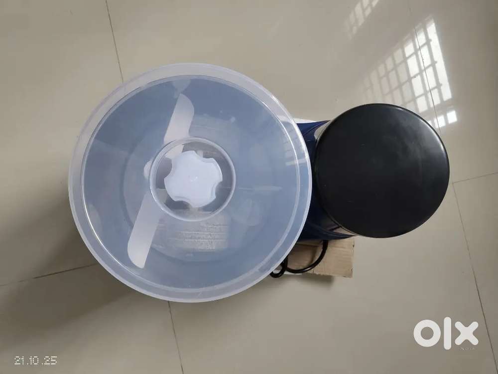 Selling a brand new pegion nutrova wet grinder that is original new