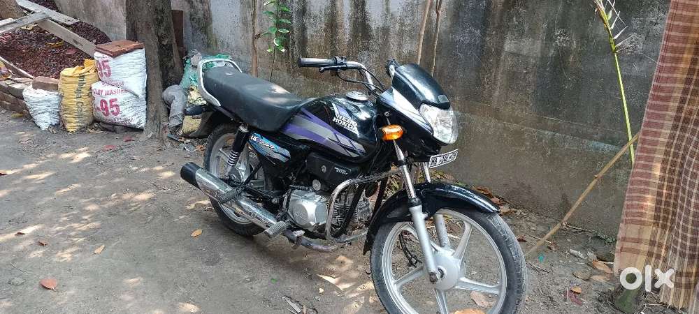 Hero honda CD Deluxe
