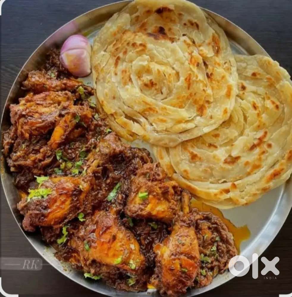 Chicken or lacha paratha ka karigar
