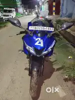 Yamaha R15 V3s