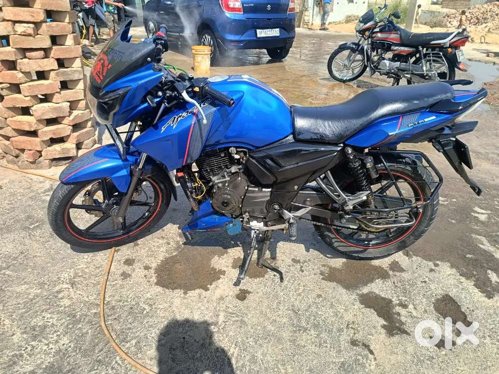 Mujhe dusri gadi leni hai isliye bhej raha hun