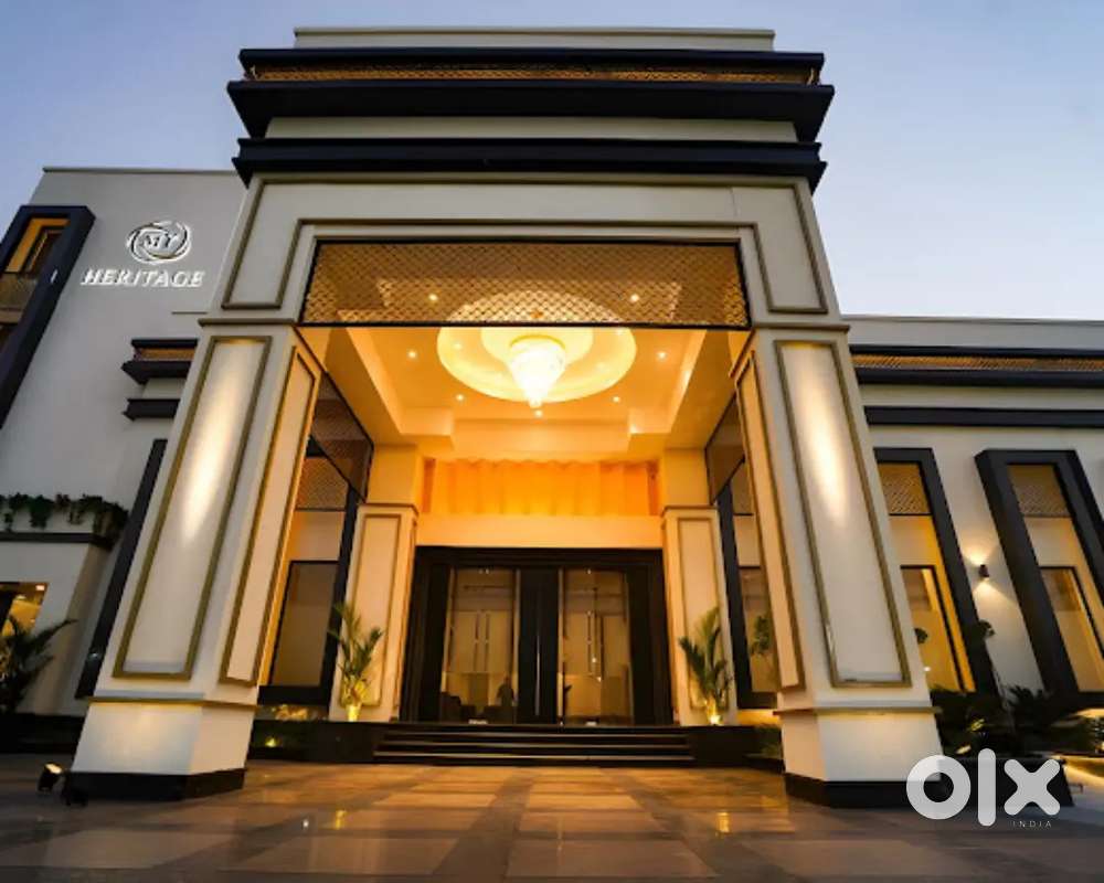 HOTEL JOBS ARE AVAILABLE FOR BOTH MALES AND FEMALES APPLY NOW !!