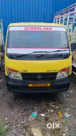 School tata magic orgianl condition