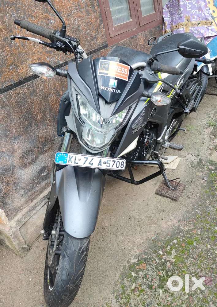 Company service only,No accident history,Good condition