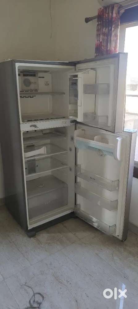 LG refrigerator