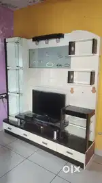 Showcase and Sofa set