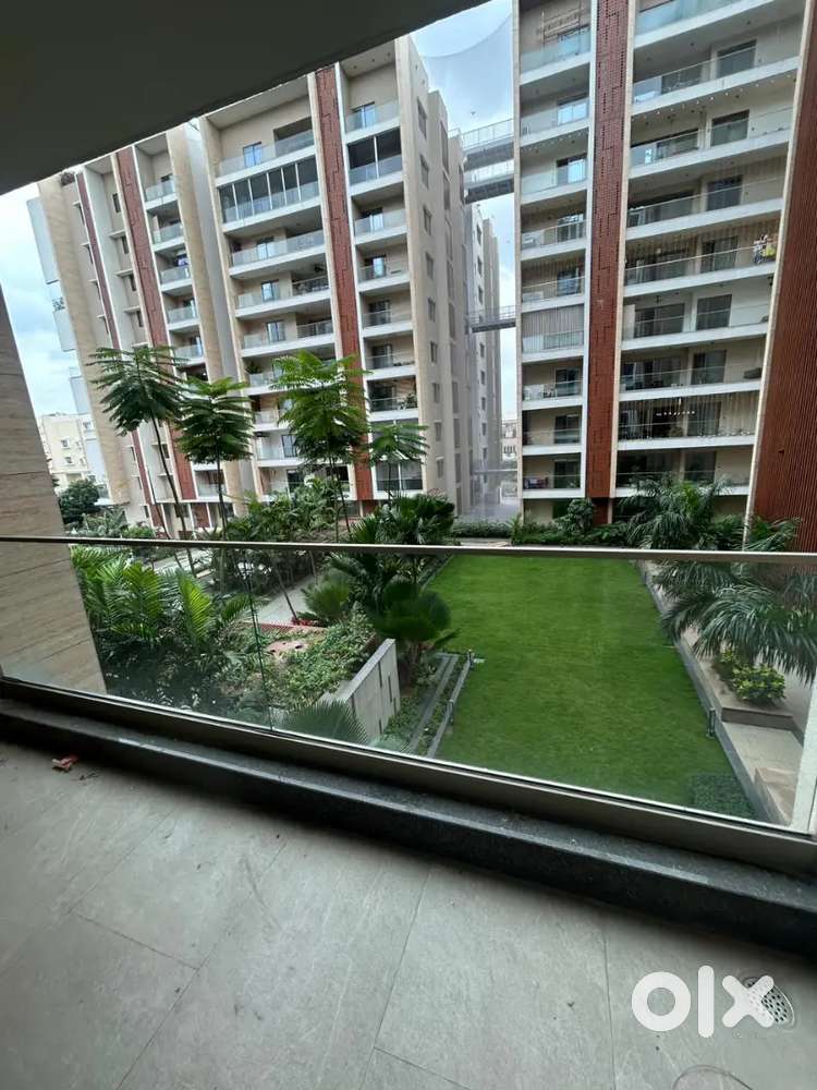 4BHK GATED COMMUNITY FLAT FOR RENT IN BANJARA HILLS