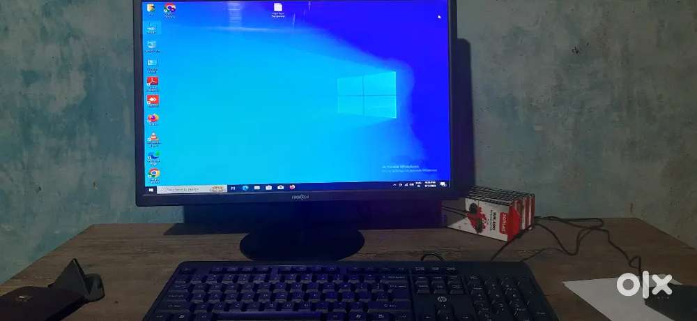 Dekstop new computer  2 month use only