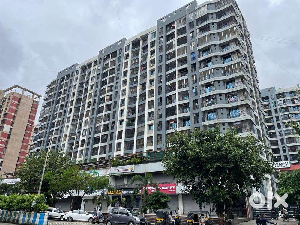 NO BROKRAGE 2 BHK BIGGEST CARPET AT PRIME LOCATION