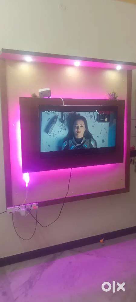 Tv cabinet