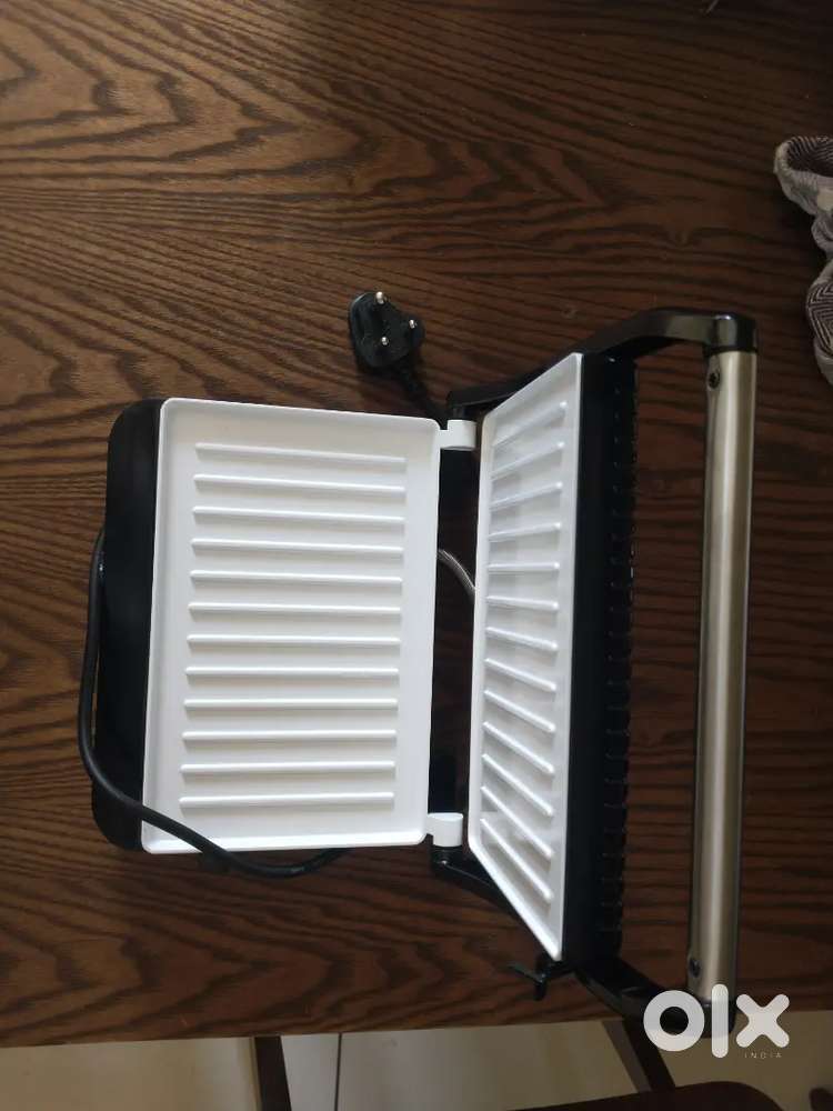 Sandwich grill non - toxic ceramic coating