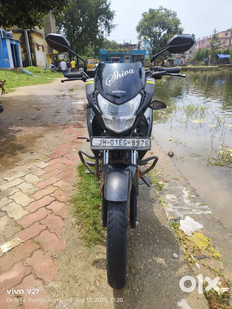 In good condition single hand used ..